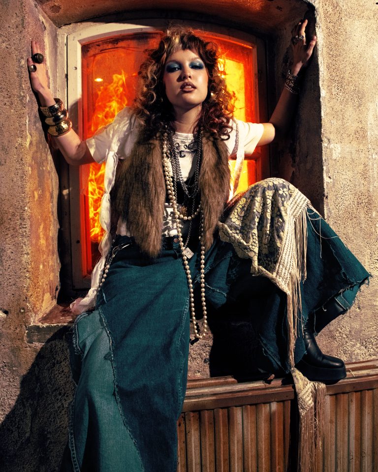 Emmi by Sala Mboup